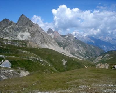 Premier bivouac de Mi Juin à Mi Septembre en moyenne Montagne.