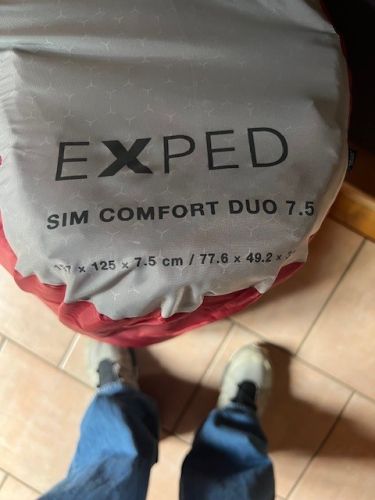 Matelas de randonnée occasion autogonflant Camp de base Sim confort duo 7.5