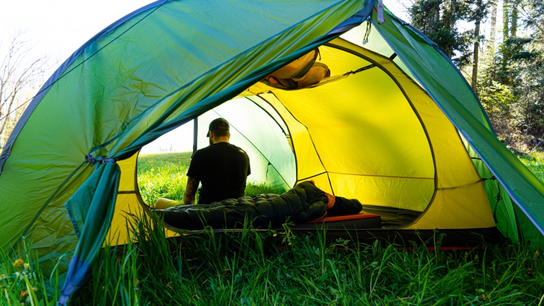 Les tentes suisses EXPED désormais disponibles à la location.